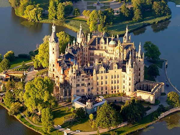 Schweriner Schloss aus der Luft