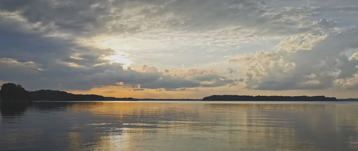 Sonnenuntergang am Schweriner See